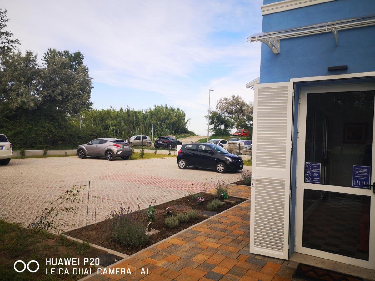 Il Sole Nel Mare - Lido Di Volano Bed & Breakfast Comacchio Exterior foto