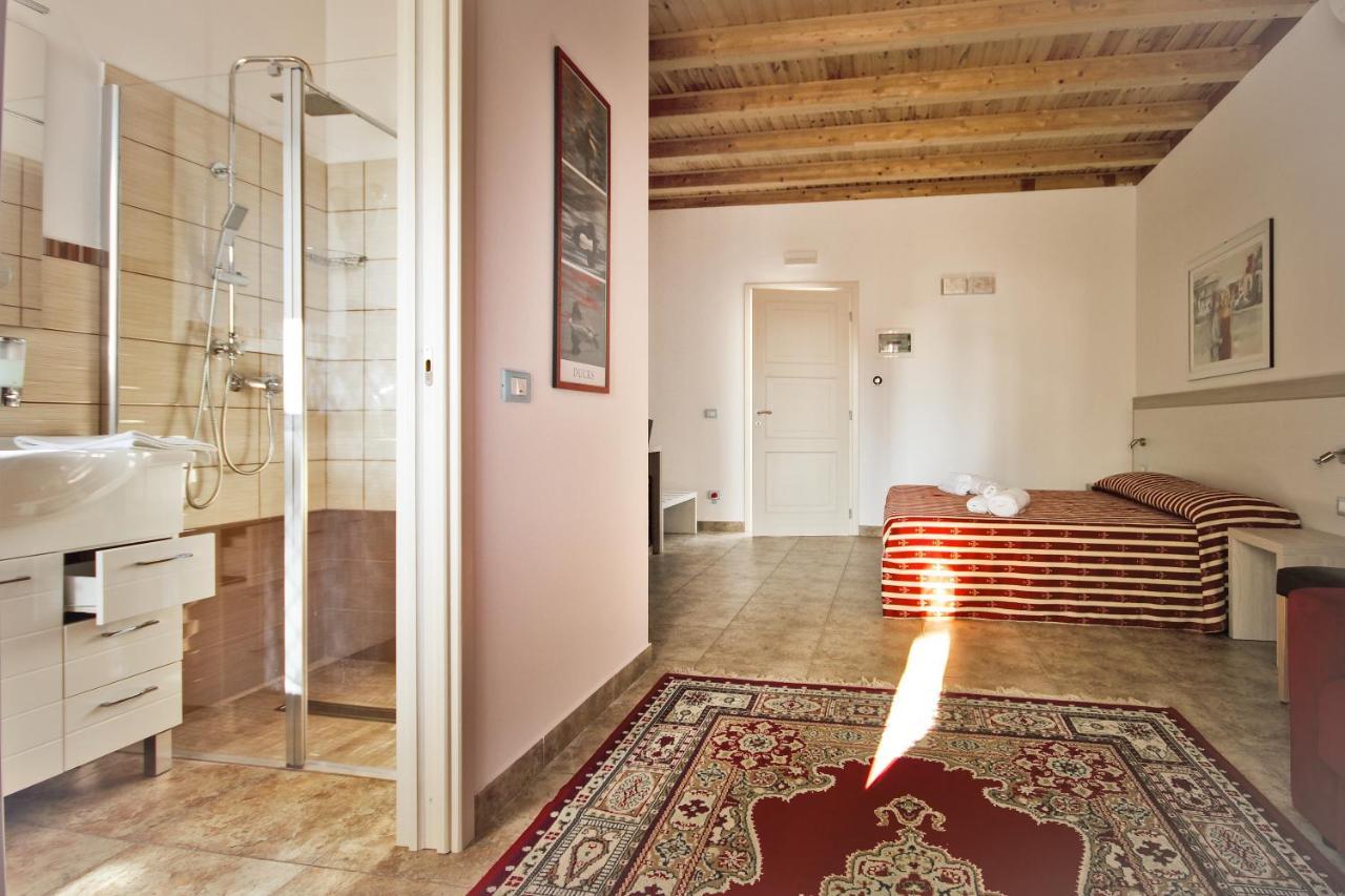 Il Sole Nel Mare - Lido Di Volano Bed & Breakfast Comacchio Exterior foto